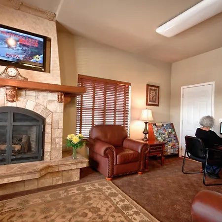 Stratford Suites Spokane Airport-3