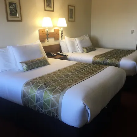 Westward Inn-2