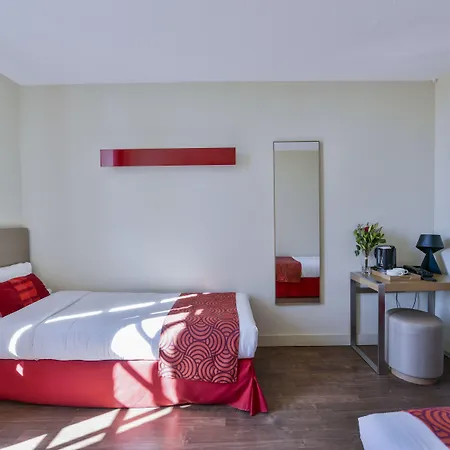 Hotel Bordeaux Clemenceau By Happyculture-3