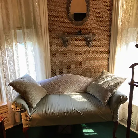 Innisfree Bed & Breakfast-3
