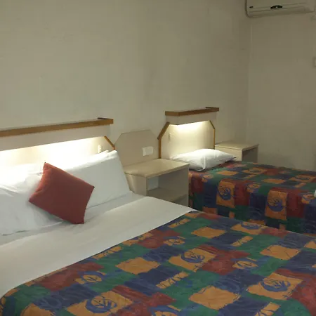 Mid City Motor Inn-3