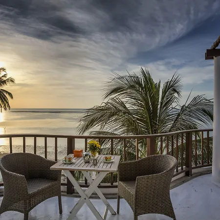 Villa Nalinnadda Petite Hotel & Spa, Adults Only-2