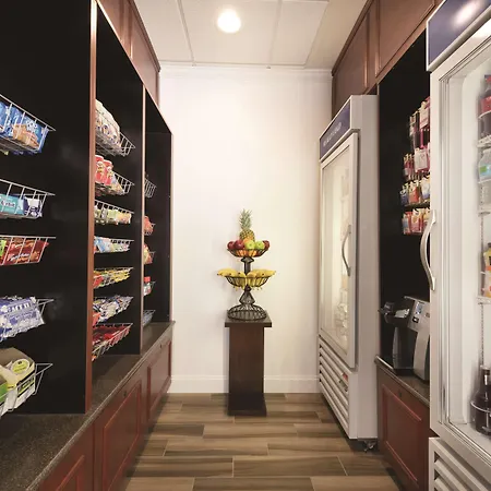 Hilton Garden Inn Akron-Canton Airport-2