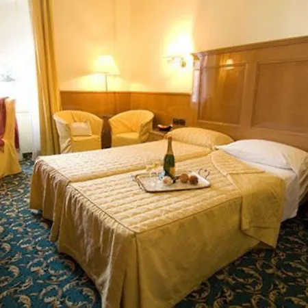 Hotel Cinque Giornate-3