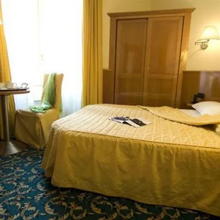 Hotel Cinque Giornate-2