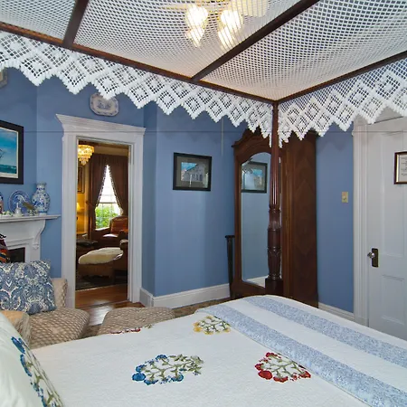 Shorecrest Bed And Breakfast-2