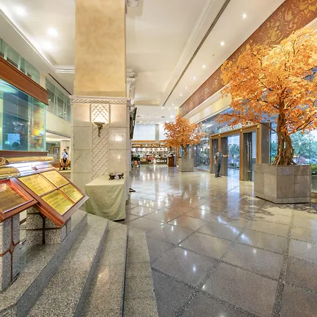 Ramada By Wyndham Bangkok Chaophya Park-2