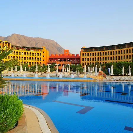 Strand Beach Resort-3