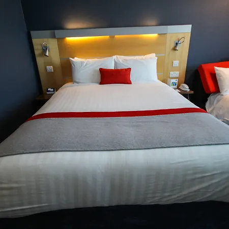 Holiday Inn Express Doncaster By Ihg-3