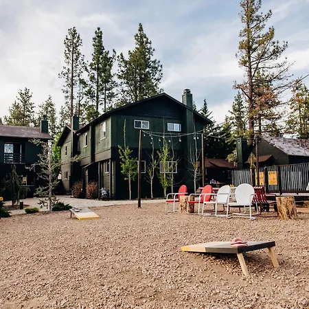 Noon Lodge-3