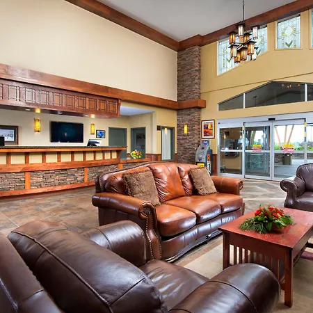 Gold Eagle Lodge-3