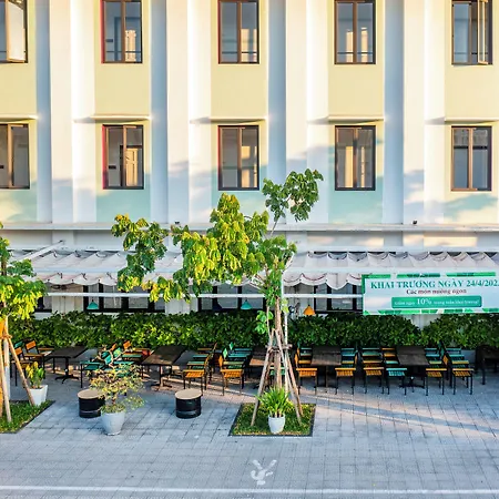 Emm Hotel Hue-3