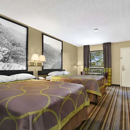 Super 8 By Wyndham Oxford-3