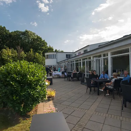 Hotel Juelsminde Strand-3