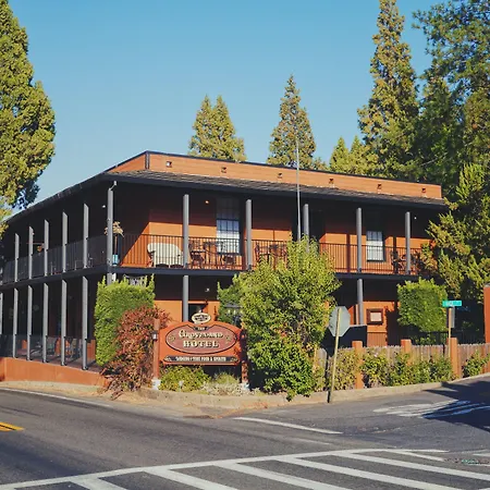 The Groveland Hotel-3