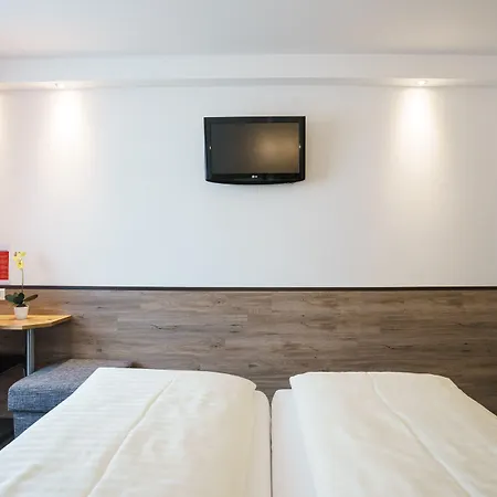 Hotel Drei Kreuz-2