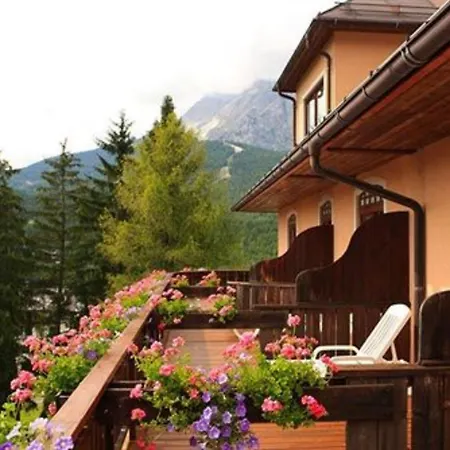 Boutique Hotel Villa Blu Cortina D'Ampezzo-2