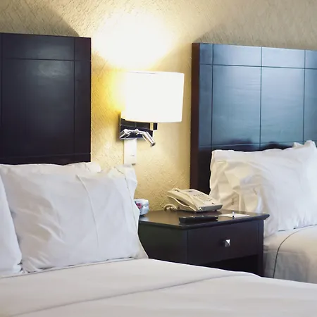 Holiday Inn Express Nuevo Laredo By Ihg-2