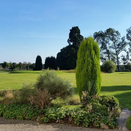 Haughton Hall Hotel & Leisure Club-3