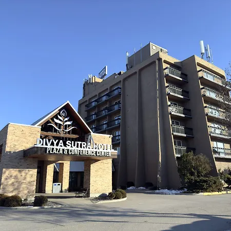 Divya Sutra Plaza And Conference Centre, Vernon, Bc-3