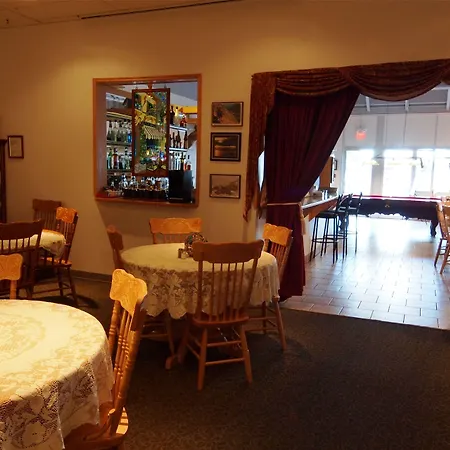 Executive House Suites Hotel & Conference Centre-2