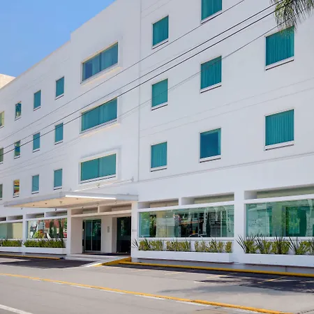 Comfort Inn Morelia-2