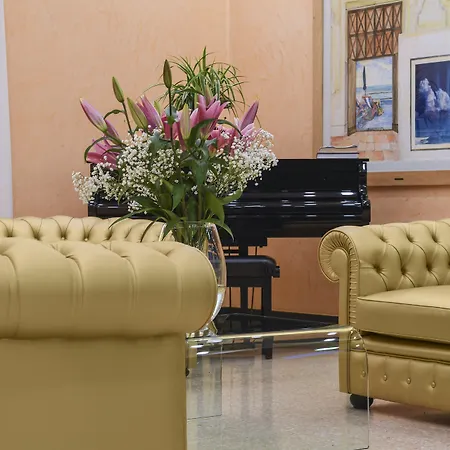 Central Park Hotel Modena-3