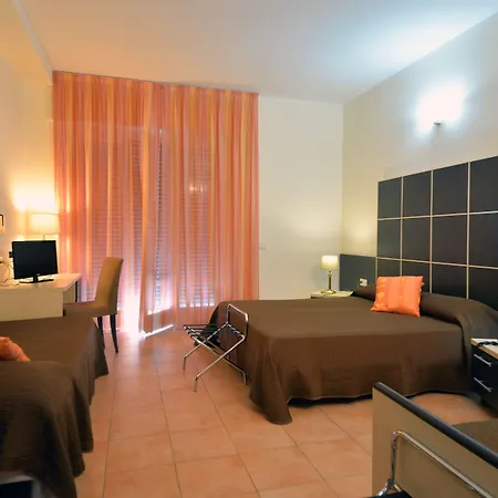 Hotel Ferrari-2