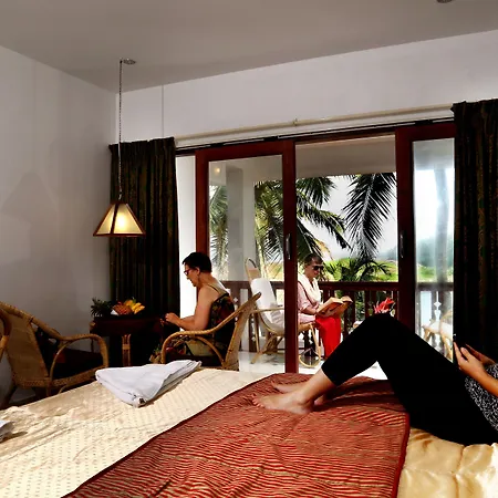 Beach And Lake Ayurvedic Resort, Kovalam-2