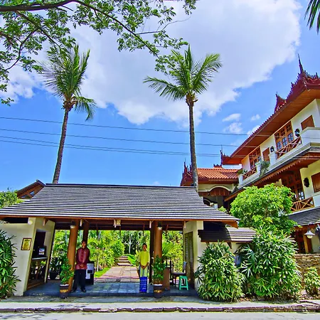 The Hotel By The Red Canal-2