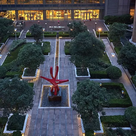 Sheraton Grand Shanghai Pudong Hotel & Residences-2