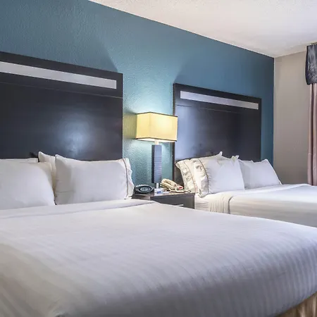 Holiday Inn Express & Suites Roanoke Rapids By Ihg-3