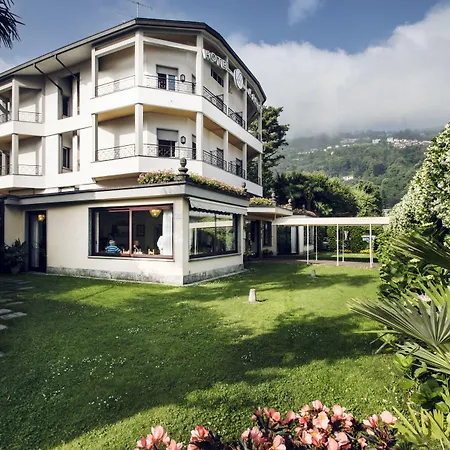 Hotel Lido La Perla Nera-3