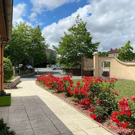 Kyriad Direct Roanne-2