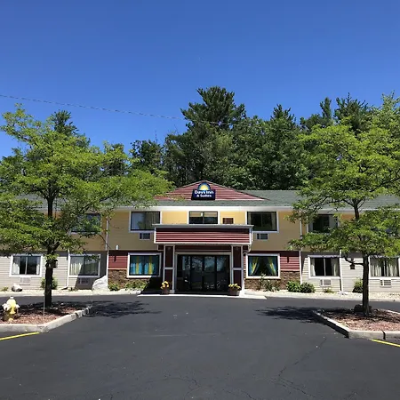 Days Inn & Suites By Wyndham Stevens Point-2