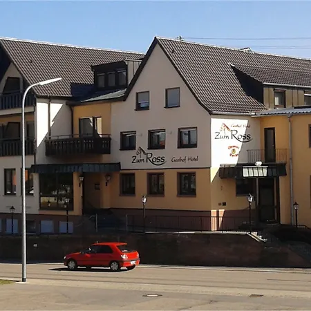 Gasthof Hotel Zum Ross-3