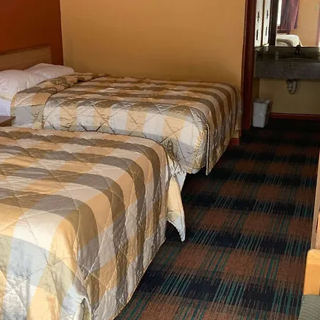 Luxury Inn Forrest City-3