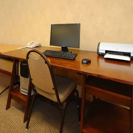 Econo Lodge Inn & Suites Kearney South-2