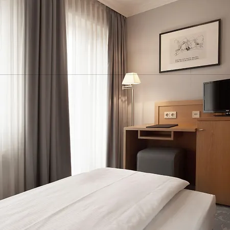 Townhouse Hotel-2