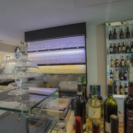 Hotel Nuova Mestre-3
