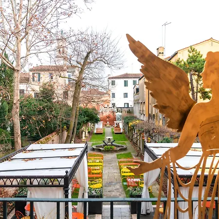 Excess Venice Boutique Hotel & Private Spa - Adults Only-3