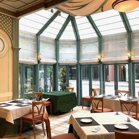Hotel Monterey Lasoeur Ginza-3