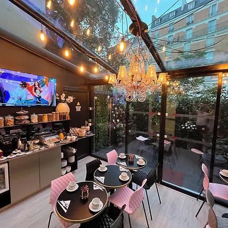 Glam'S Hotel-2