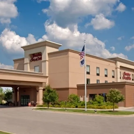 Hampton Inn & Suites Grand Rapids-Airport 28Th St-2