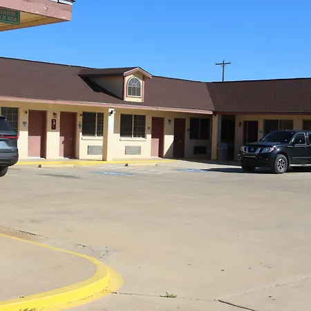 Cotulla Executive Inn-3