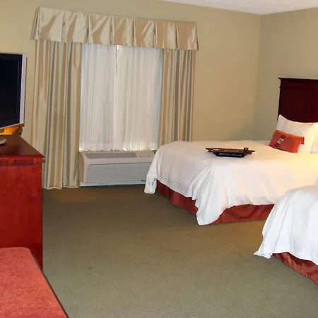 Hampton Inn Calera-3