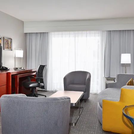 Courtyard By Marriott Corpus Christi-3