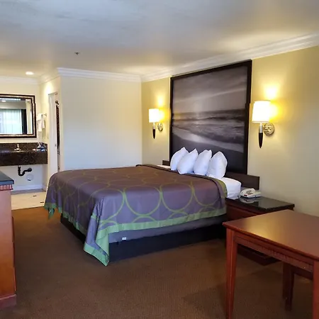 Super 8 By Wyndham Cypress Buena Park Area-3