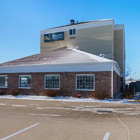 Suburban Studios Waterloo-2