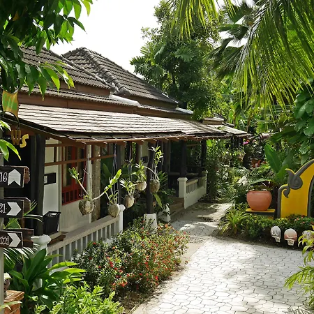 Bangtao Beach Chalet Resort-2